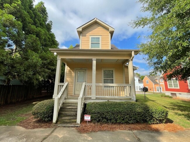 Primary Photo - PRE-LEASING FOR AUGUST 2026!