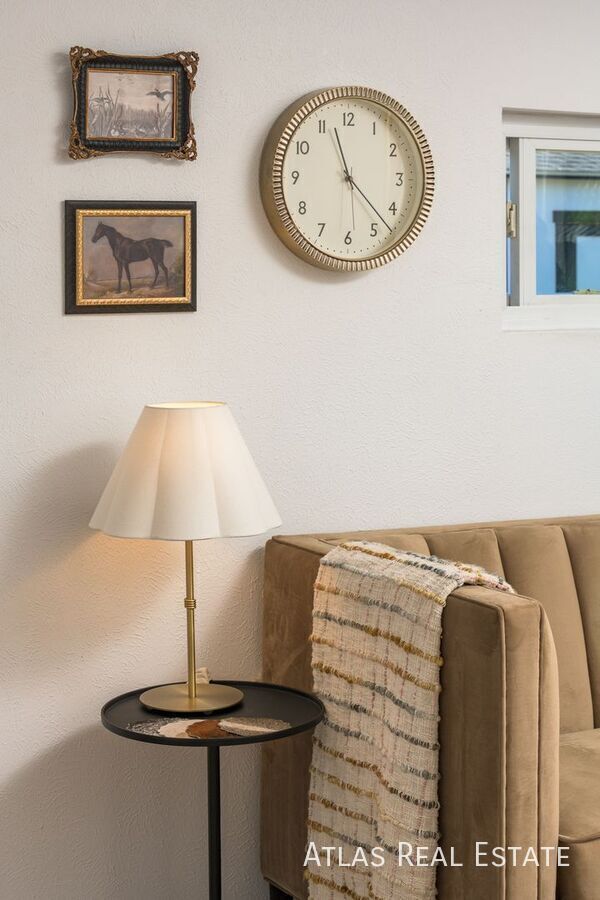 Building Photo - 5210 Quay St