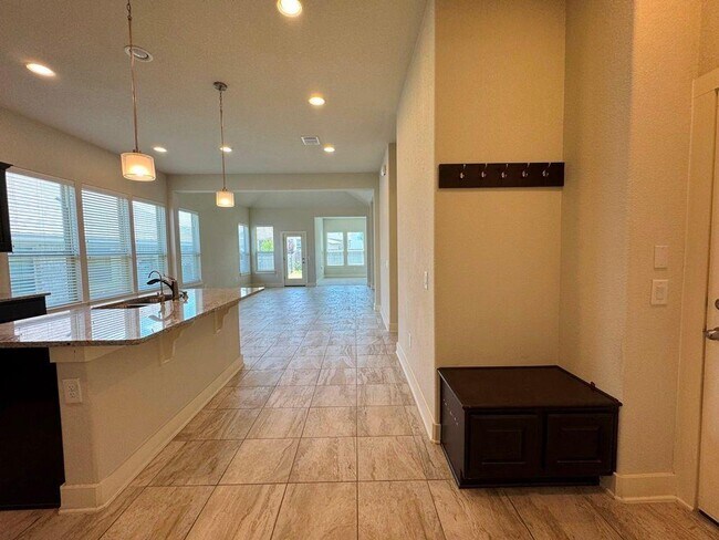 Building Photo - 12008 Reindeer Dr