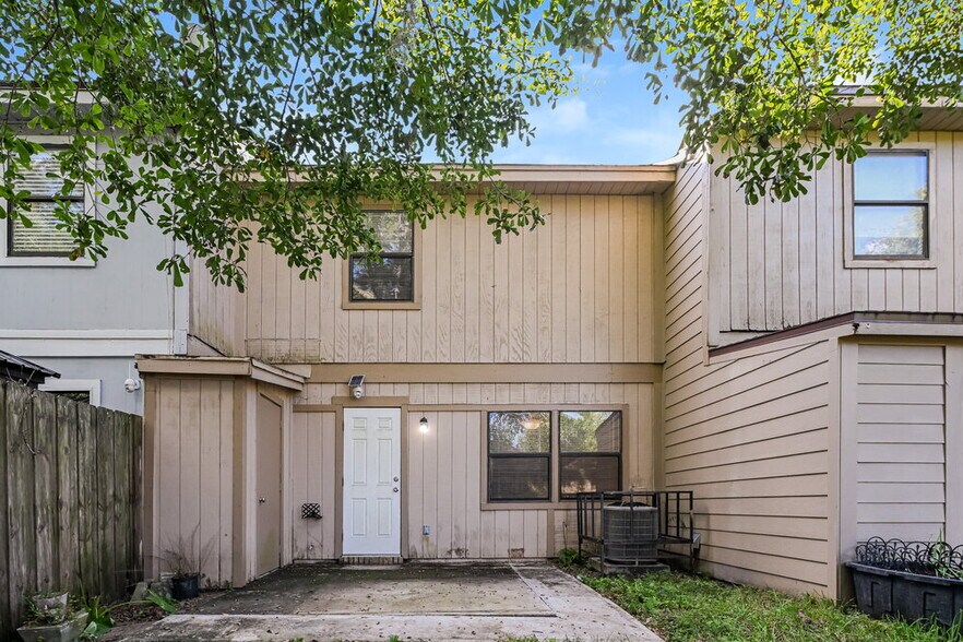 Building Photo - 9359 Genna Trace Trail