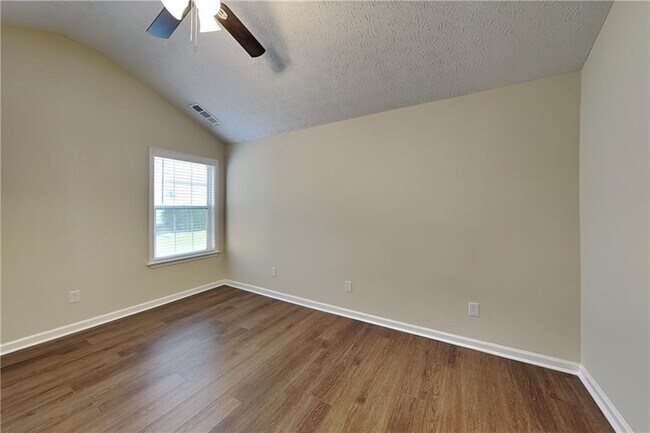 Building Photo - 3165 Bellestone Ct