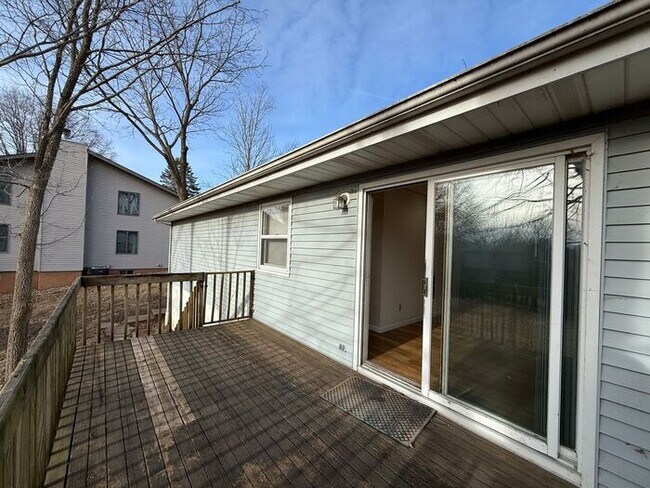 Building Photo - $2,600 | 3 Bedroom, 3 Bathroom House | No Pets | Available for Immediate Move In!