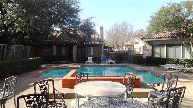 Building Photo - 821 Dublin Dr