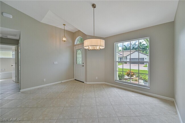 Building Photo - 3770 Springside Dr