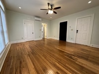 Building Photo - 1107 Cumberland St