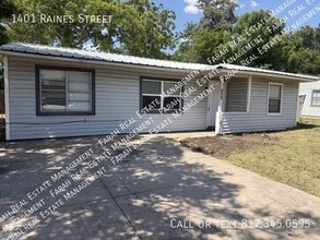 Building Photo - 1401 Raines St