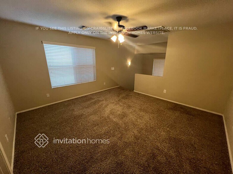 Building Photo - 8923 E Pampa Ave