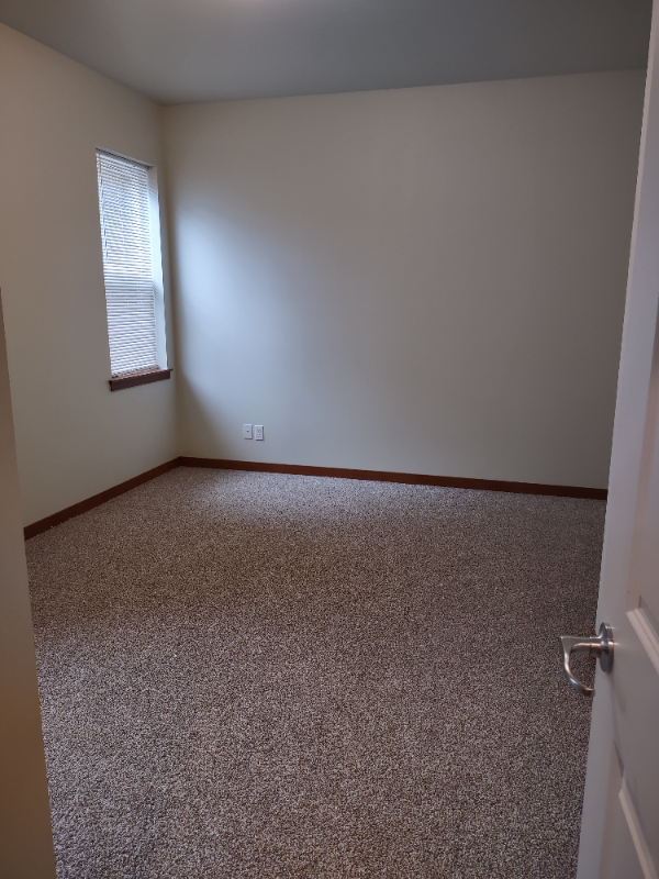 Building Photo - 25818 Arklow Pl NE
