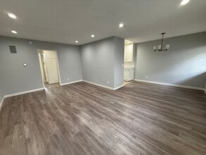 Building Photo - 2020 Preuss Rd