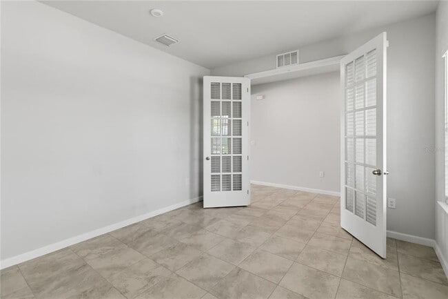 Building Photo - 5581 Vigo Lp