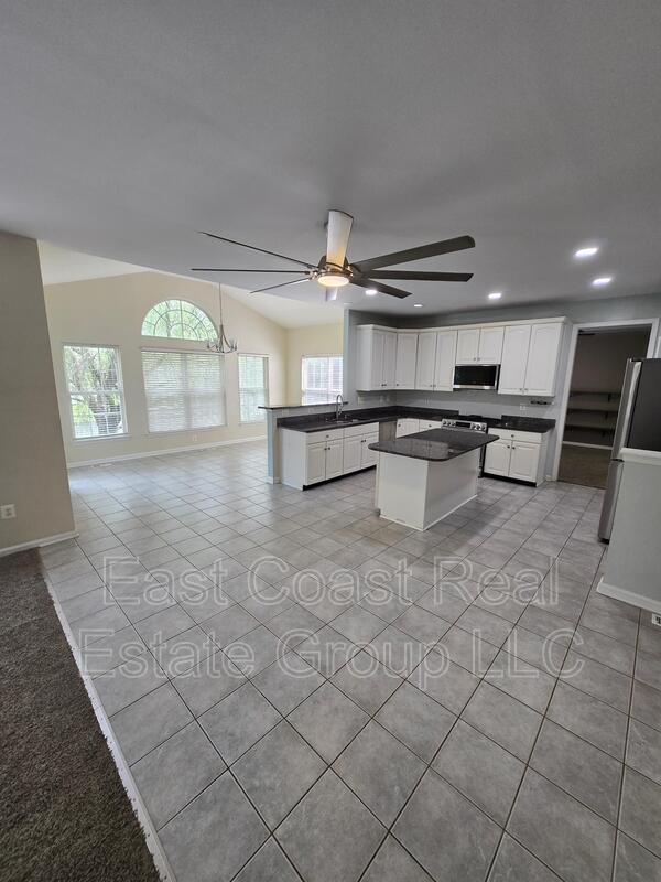 Building Photo - 5131 Charlington Ct