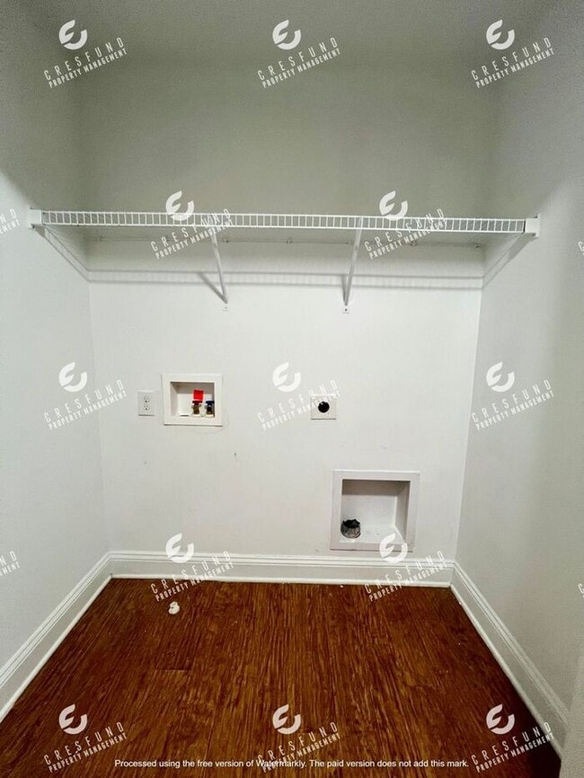 Building Photo - WELCOME TO LAKESHORES! LARGE 2 BED, 2.5 BA...