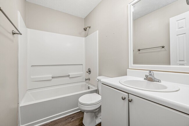 Building Photo - 342 Bubble Creek Ct