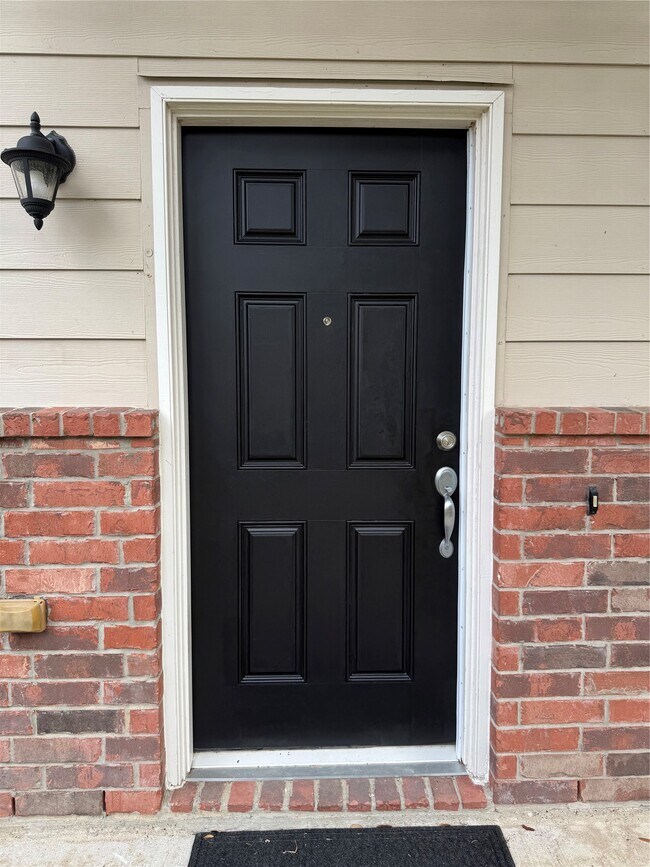 Building Photo - 11930 Jelicoe Dr