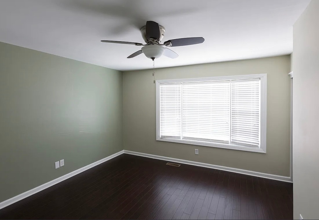 Building Photo - 3000 Golden Rd