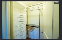 Building Photo - 1701 Kalorama Rd NW