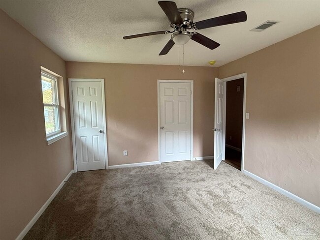 Building Photo - 7845 Le Jeune Dr