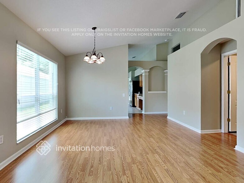 Building Photo - 25202 Lexington Oaks Blvd