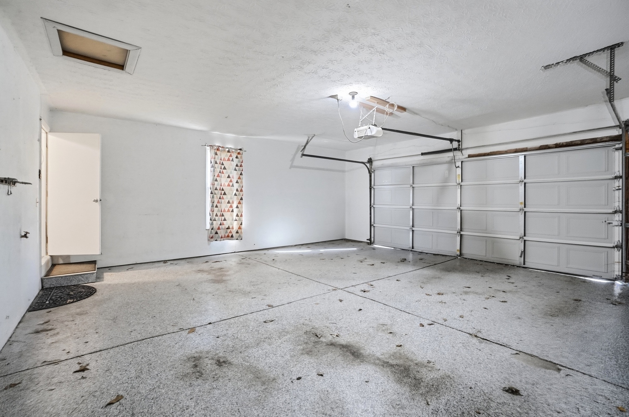 Building Photo - 1849 Lemontree Ln