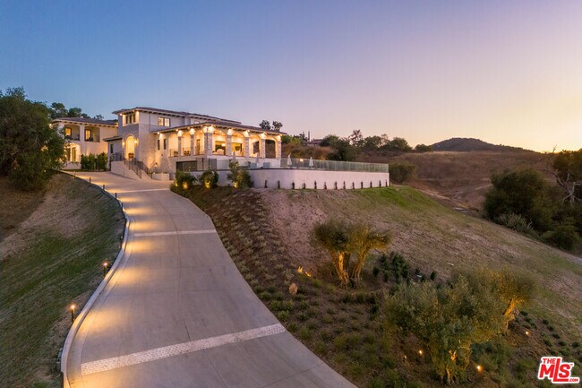 Building Photo - 23614 Dry Canyon Cold Creek Rd