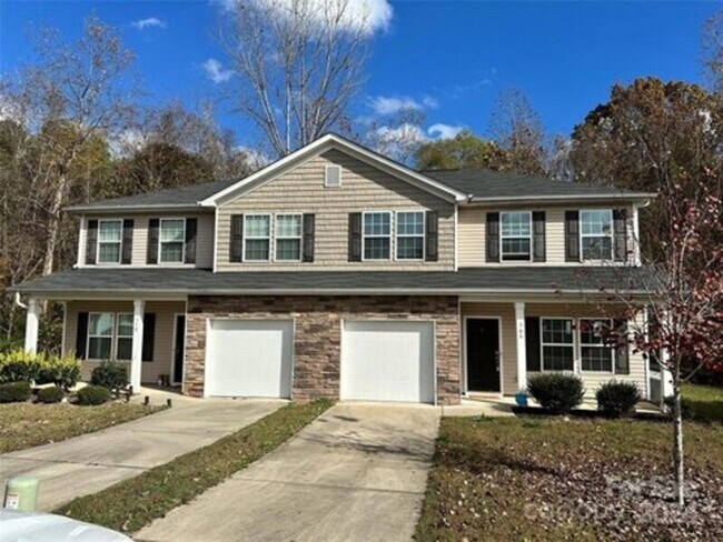 Primary Photo - 291 Village Creek Way