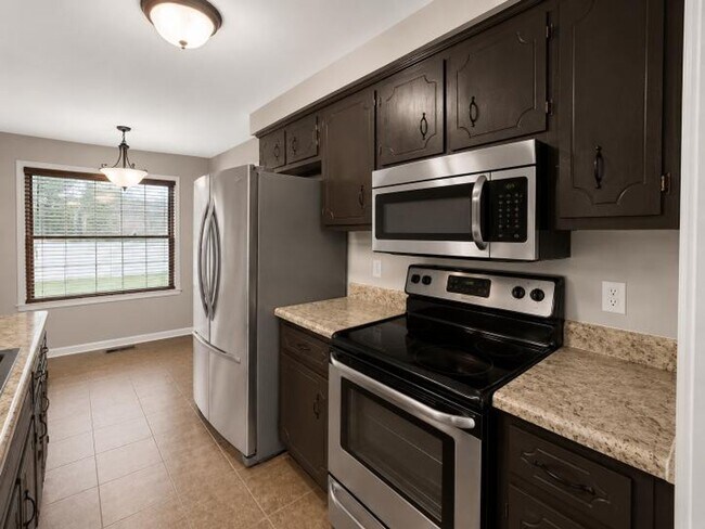Building Photo - Your Next Home Sweet Home Awaits!