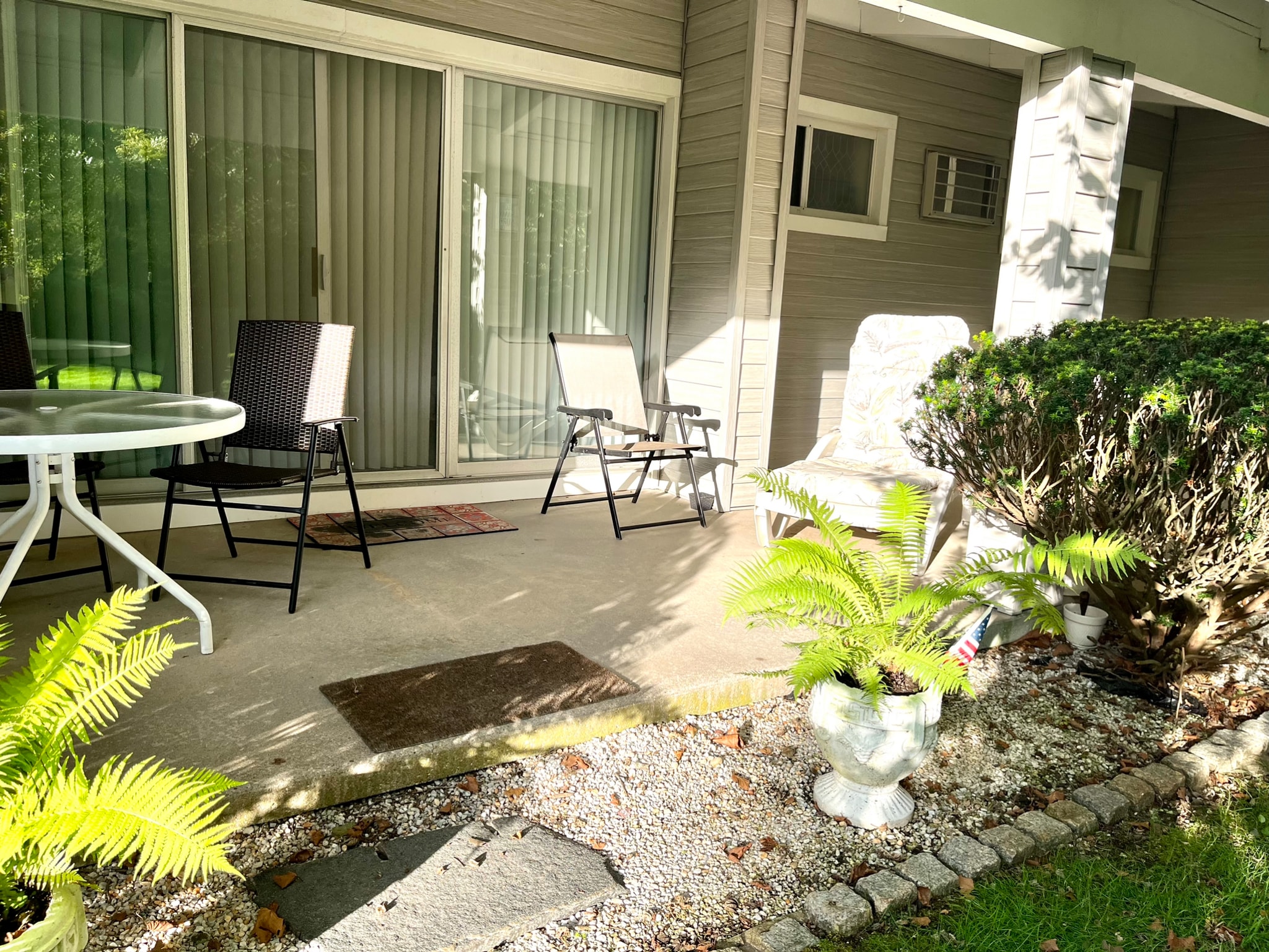 Building Photo - 221 Mill Rd