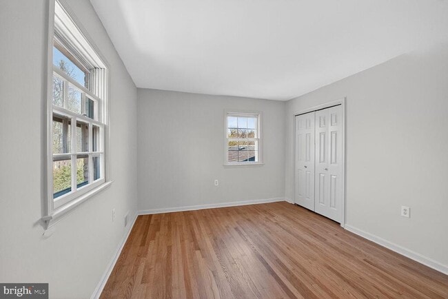 Building Photo - 21733 Oatlands Rd