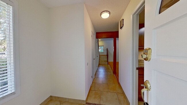 Building Photo - Beautiful Two-Story Home in Neptune Beach availabe early May!