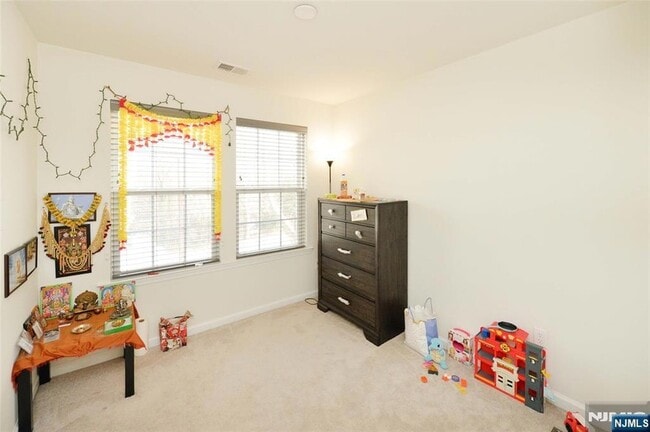 Building Photo - 12-48 Plaza Road Unit