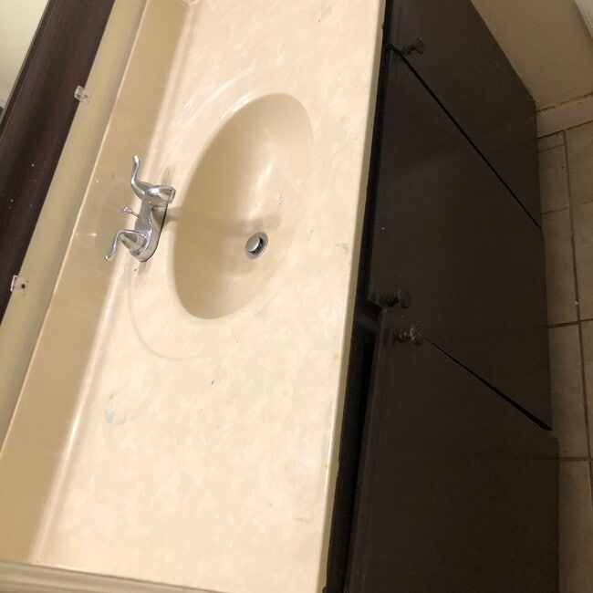 Building Photo - 3247 Saxon Pl