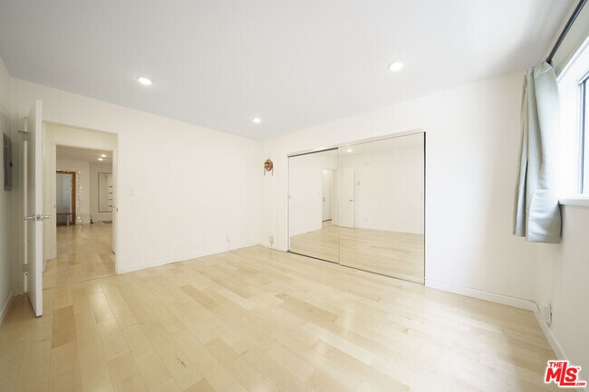 Building Photo - 302 Ashland Ave