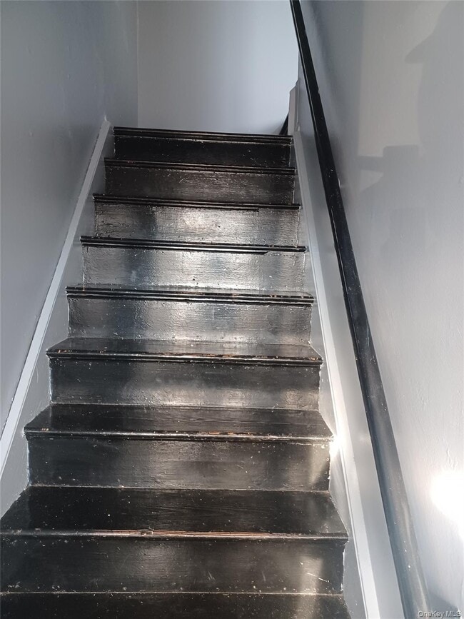 Building Photo - 1 Nicholas Ave