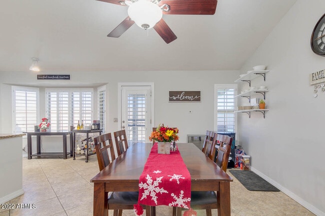 Building Photo - 12719 N 72nd Ave