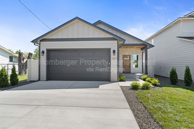 Building Photo - 222 N Sargent Rd