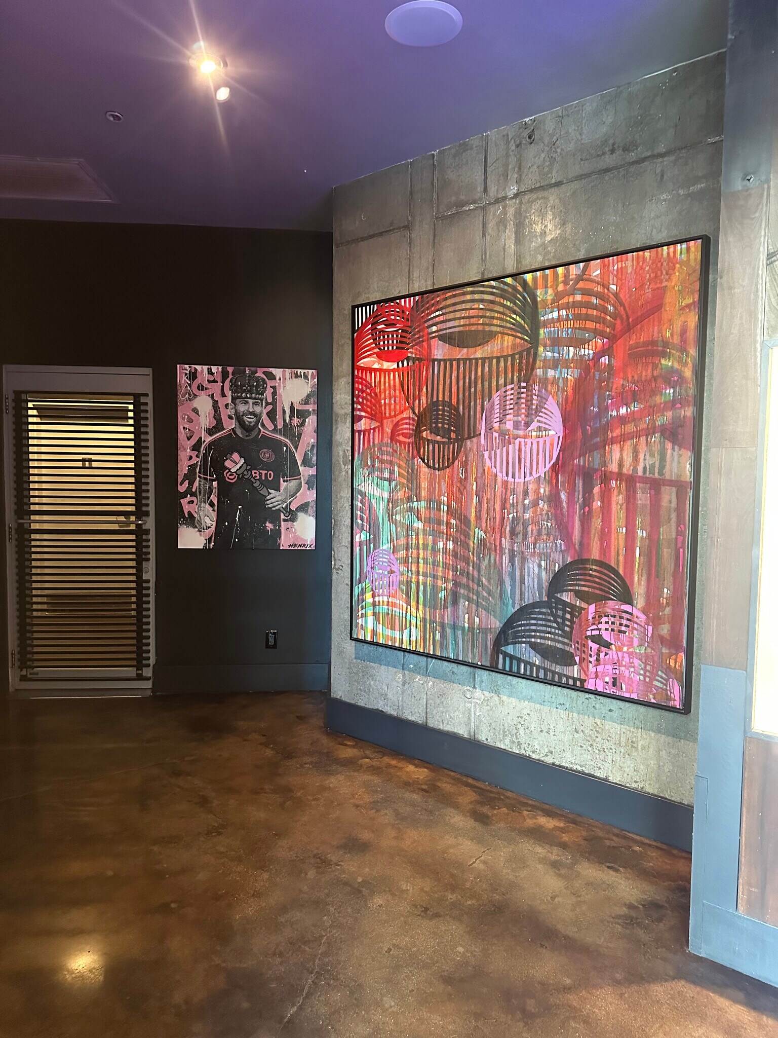 Lobby - 690 SW 1st Ct