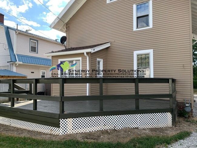 Building Photo - 145 Stewart Ave
