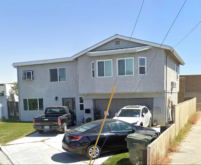 Building Photo - 12342 Flagstone Pl