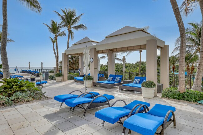 Building Photo - 2700 N Ocean Dr