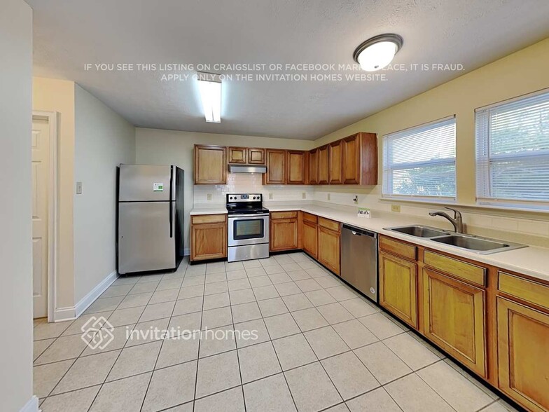 Building Photo - 1462 Matthew Allen Cir