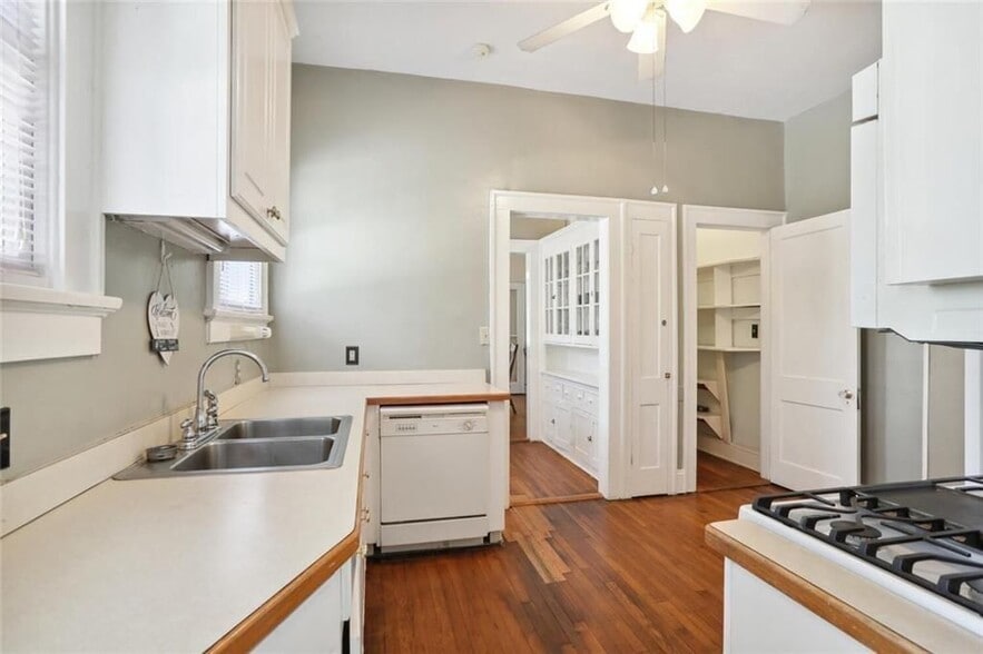 Building Photo - 203 Winter Ave