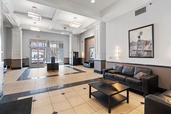 Building Photo - Downtown 1 bed Furnished Apartment for Ren...