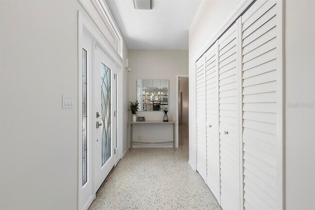 Building Photo - 1165 Morningside Pl