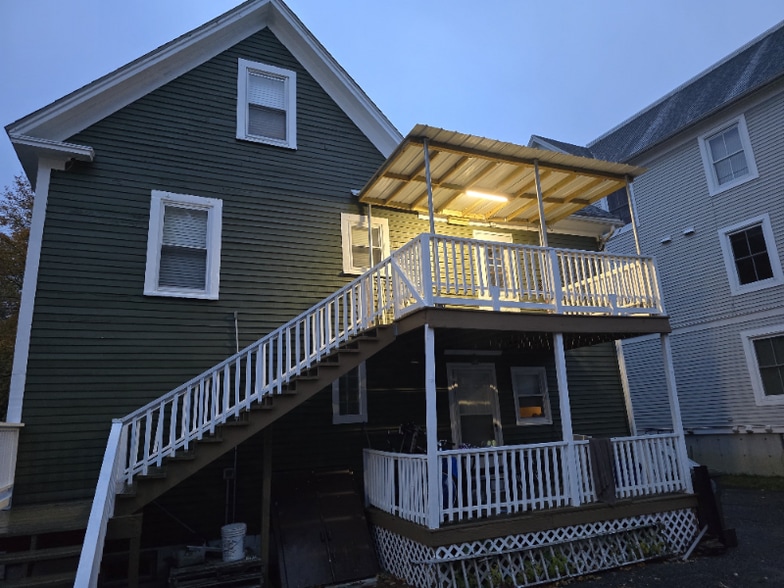 Building Photo - 36 King St