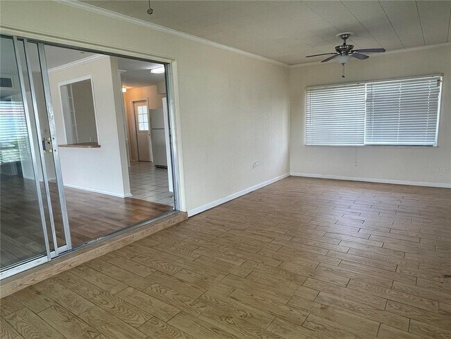 Building Photo - 701 Cypress Pl