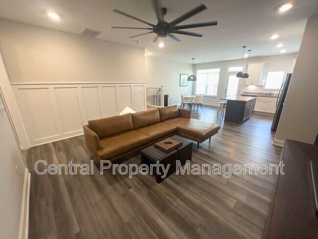Building Photo - 22 Camden Wds Trl