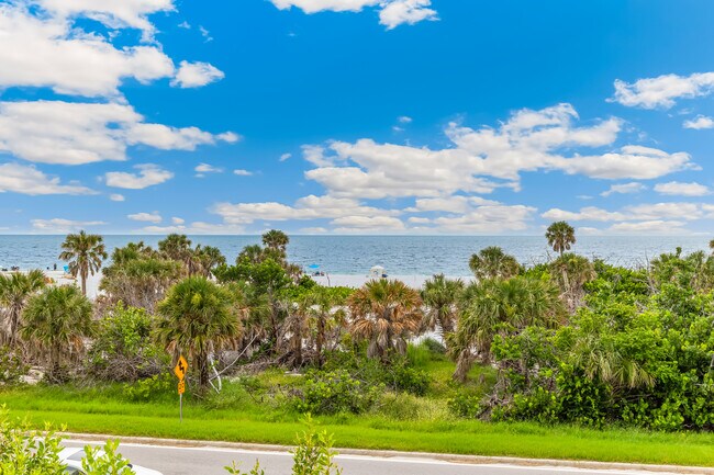 Building Photo - 405 Luke St