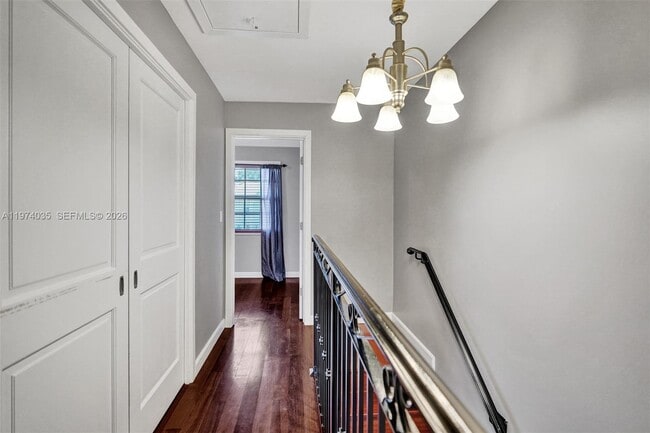 Building Photo - 2901 Dorchester Ln