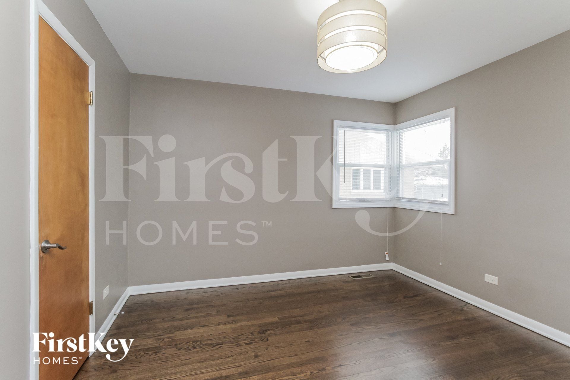 Building Photo - 18344 Aberdeen St