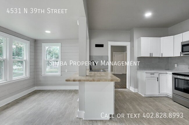 Building Photo - 4531 N 39th St